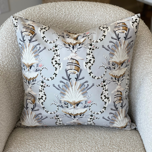 14" x 20" Seahorses & Seashells-Lumbar