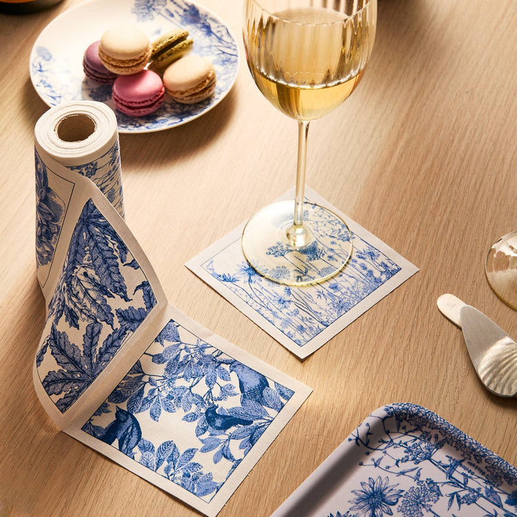 Botanicals Cocktail Napkin Roll: Single