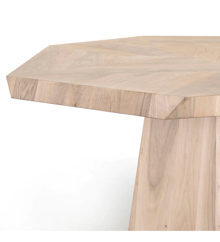 Light Wood Dinning Table