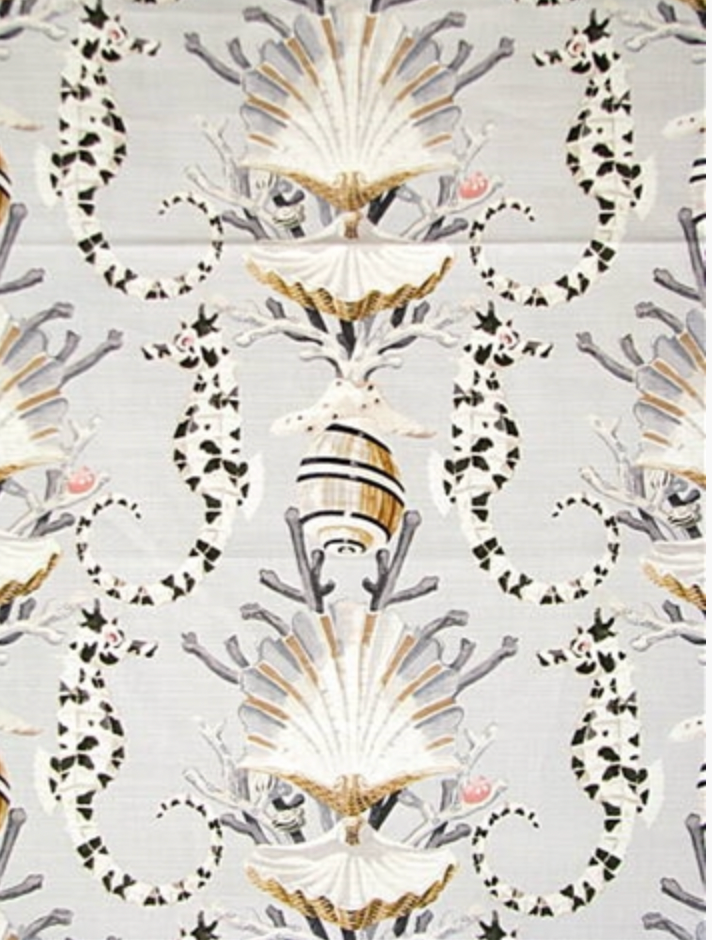 25" x 25" Seahorses & Seashells