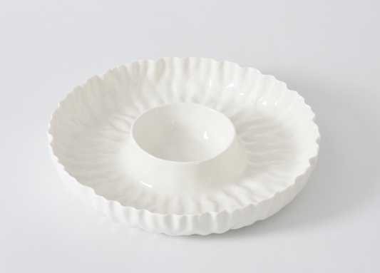 Ruffle Tux Chip & Dip Blanc De Chine