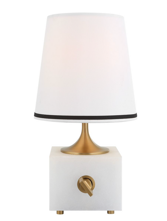 Pied-A-Tierre Lamp
