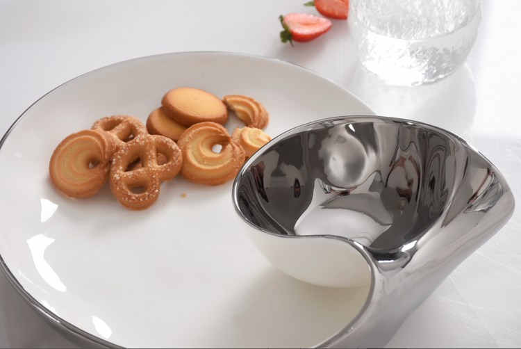 Silver Modern Chip and Dip (Copy)