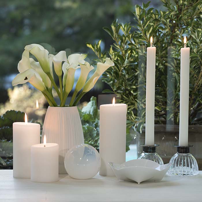 Oil-Burning Dinner Candle