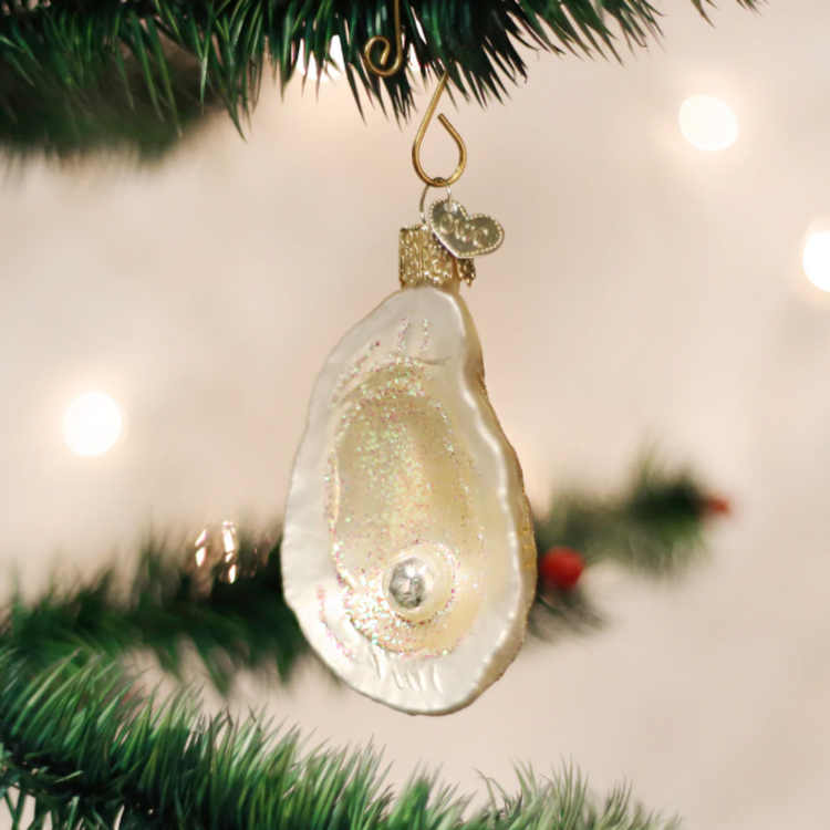 Oyster W/ Pearl Ornament