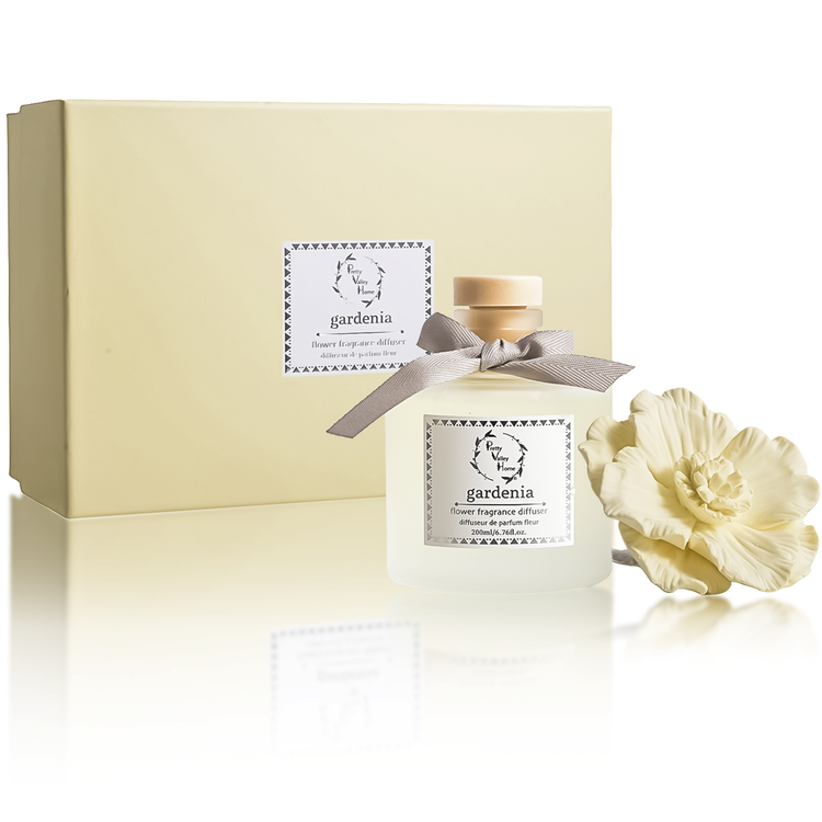 White Jasmine-Green Diffuser Set