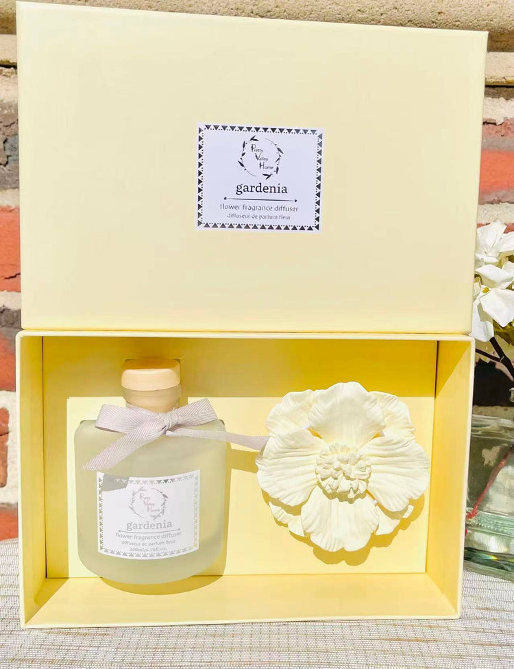 Gardenia  Diffuser Set