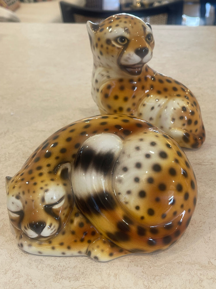 Vintage Italian Porcelain Laying Leopard