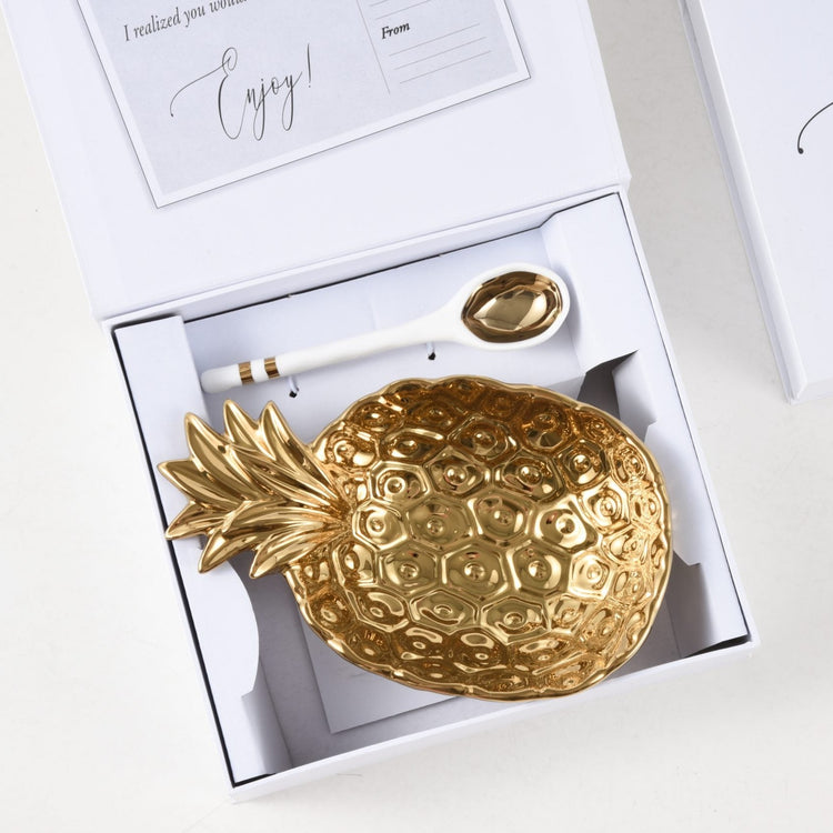 The Golden Pineapple Set