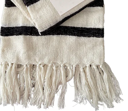 Ivory & Black Throw /Lightweight